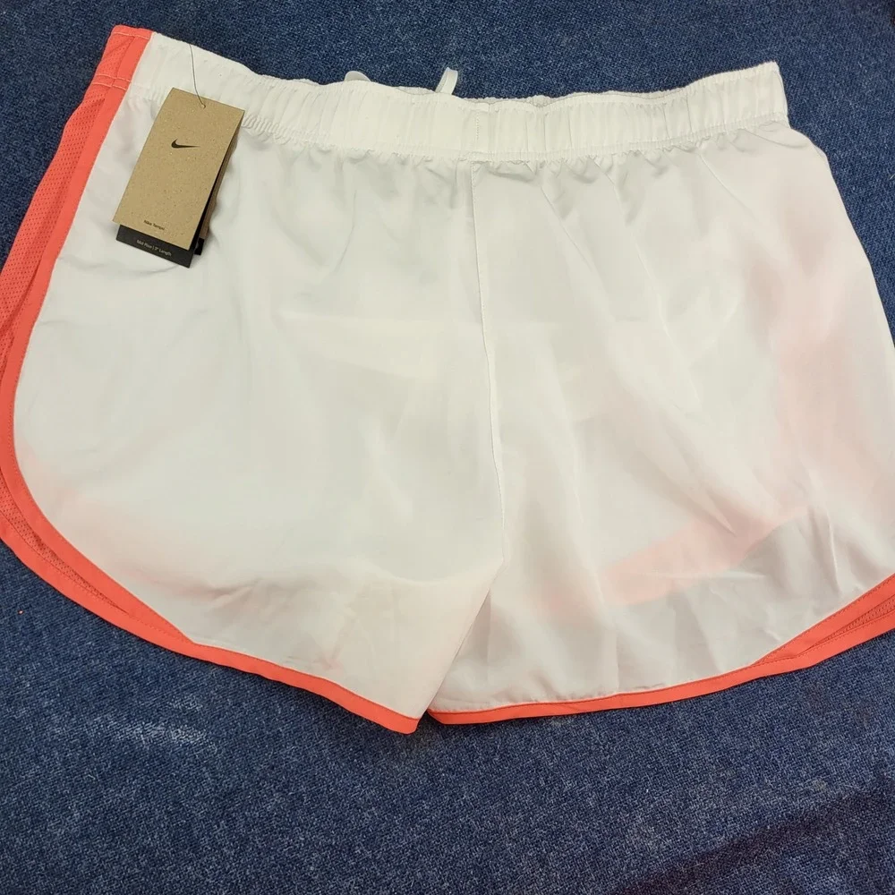 Nike Tempo Dri-FIT Womens XL 2 Pack White Bright Coral 3 Inch Running Shorts